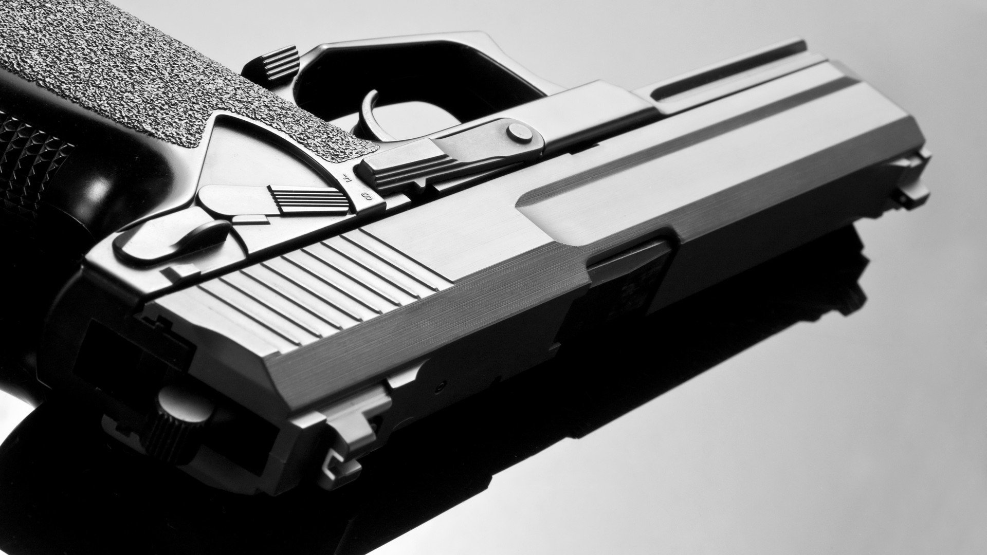 开云体育入口-清晨与黄昏，命运齿轮在两个赛场同时转动