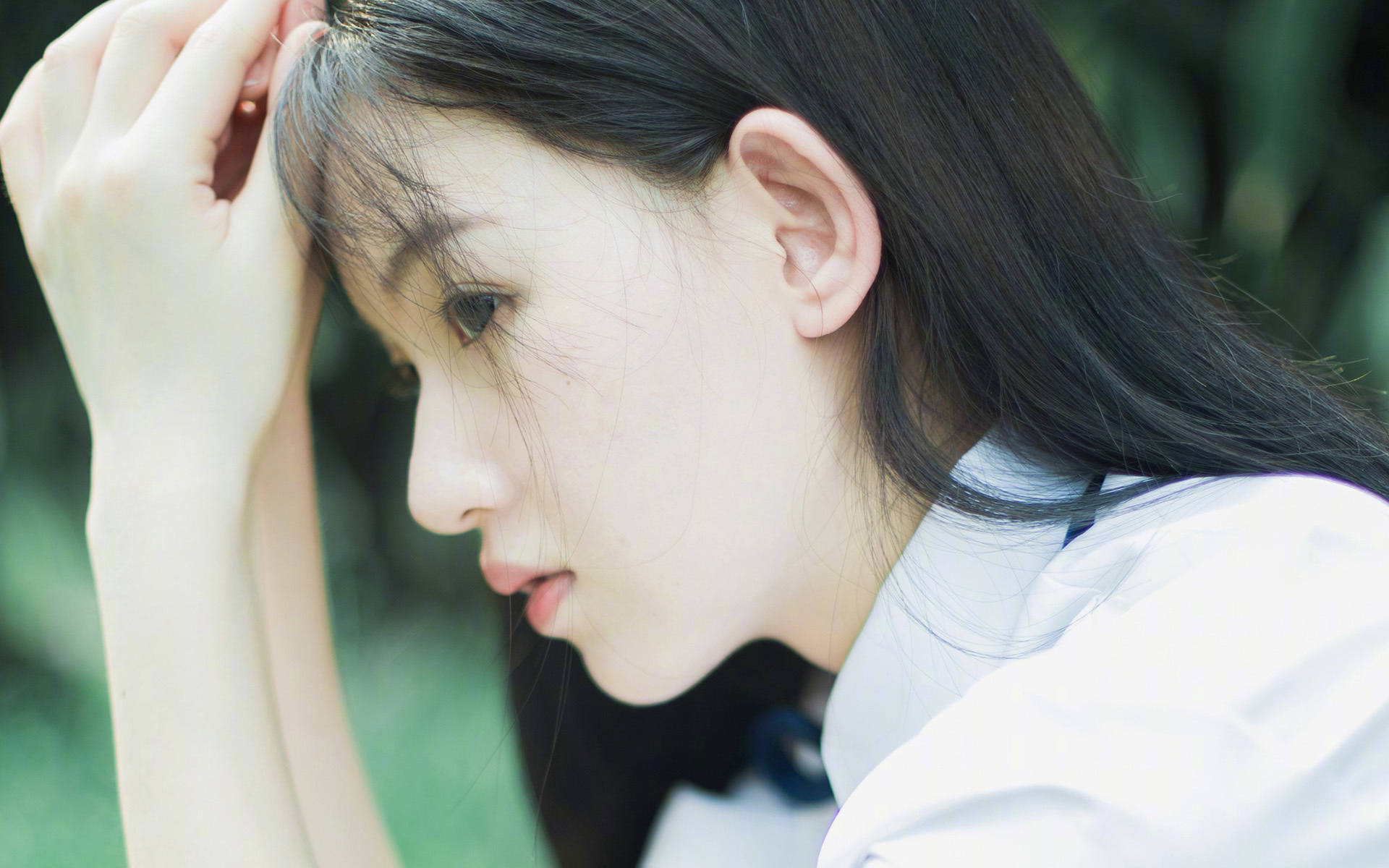 三分狂潮难敌定海神针！湖人火力全开压制山西，武切维奇关键战不手软