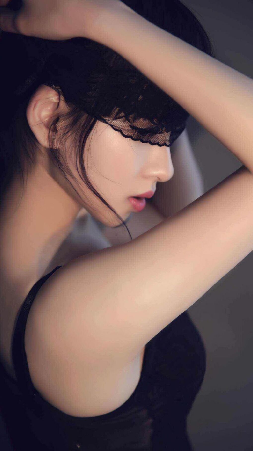 绞肉机里的战术核爆，尼日利亚强压马里，莱万全程高能输出的启示